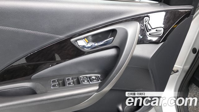 Hyundai Grandeur 2015 — photo 29