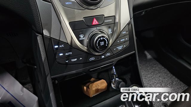 Hyundai Grandeur 2014 — photo 17