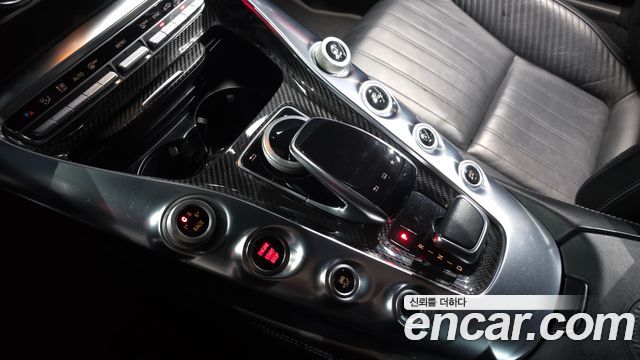 Mercedes-Benz AMG GT 2016 — photo 9