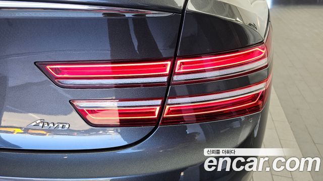 Genesis G80 2021 — photo 9