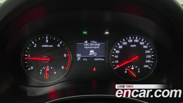 Kia K7 2016 — photo 8