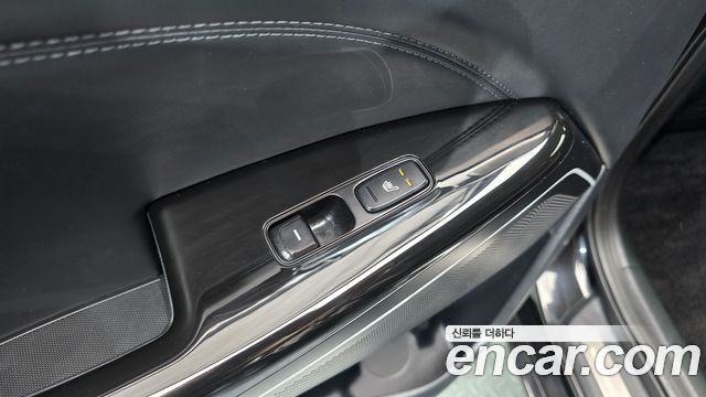 Kia K7 2016 — photo 19