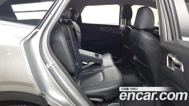 Kia Sportage 2022 — photo 17