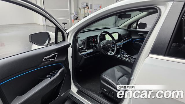 Kia Sportage 2023 — photo 13