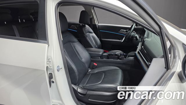 Kia Sportage 2023 — photo 16