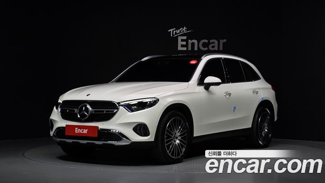 Mercedes-Benz GLC-Class 2026 — photo 1