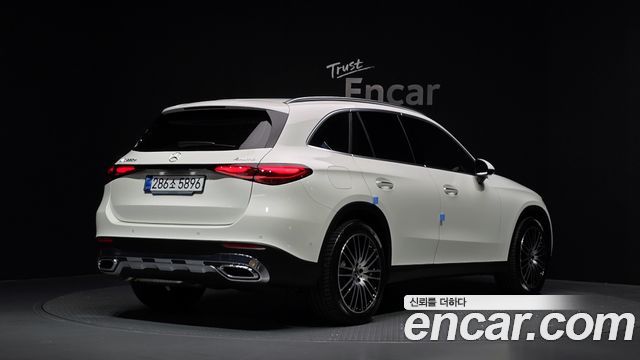 Mercedes-Benz GLC-Class 2026 — photo 2