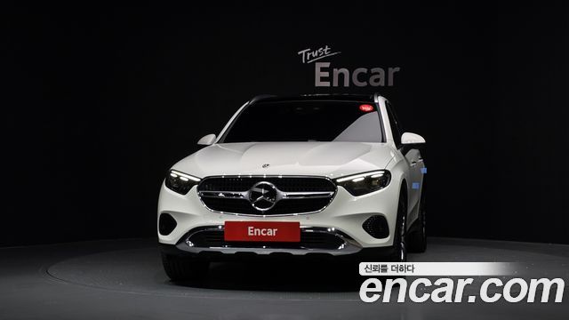 Mercedes-Benz GLC-Class 2026 — photo 3