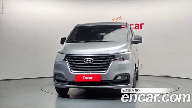Hyundai Starex 2018 — photo 3