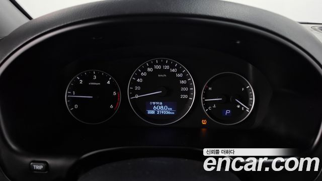 Hyundai Starex 2018 — photo 8