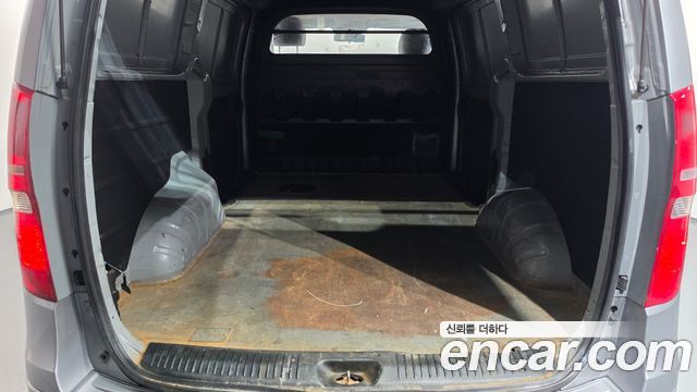 Hyundai Starex 2018 — photo 16