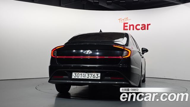Hyundai Sonata 2021 — photo 4