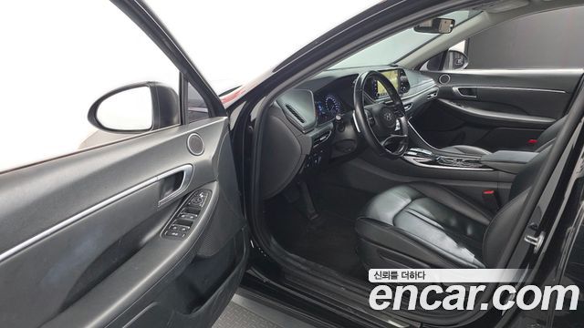 Hyundai Sonata 2021 — photo 10
