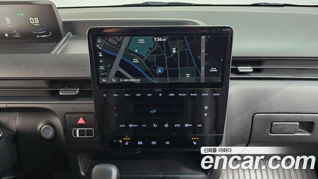 Hyundai Staria 2023 — photo 18