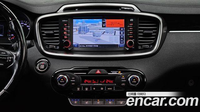 Kia Sorento 2016 — photo 14