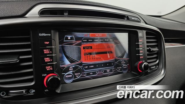 Kia Sorento 2016 — photo 16
