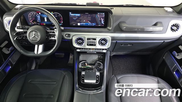 Mercedes-Benz G-Class 2025 — photo 7