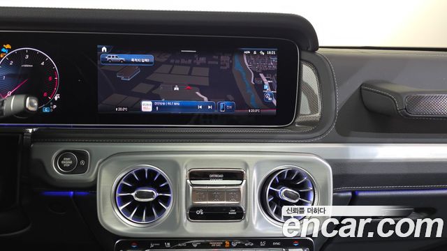 Mercedes-Benz G-Class 2025 — photo 14