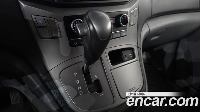 Hyundai Starex 2020 — photo 9
