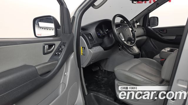 Hyundai Starex 2020 — photo 10