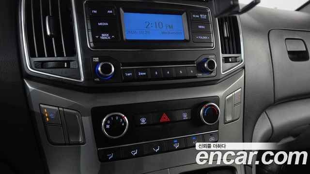 Hyundai Starex 2020 — photo 17