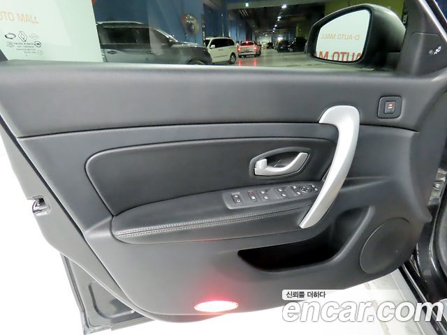 Renault Korea SM5  2016 — photo 12