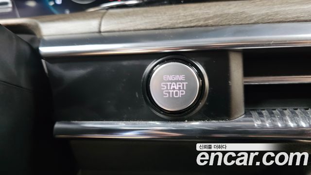 Kia K5 2022 — photo 25