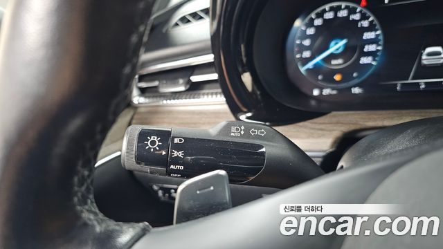 Kia K5 2022 — photo 26