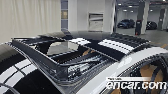 Kia K5 2022 — photo 29