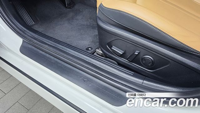 Kia K5 2022 — photo 30