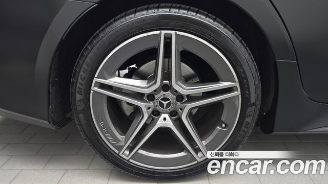 Mercedes-Benz CLS-Class 2020 — photo 5