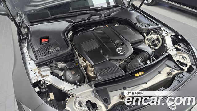 Mercedes-Benz CLS-Class 2020 — photo 6