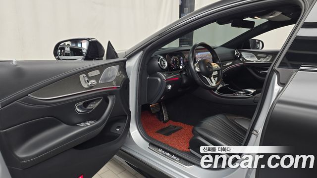 Mercedes-Benz CLS-Class 2020 — photo 13