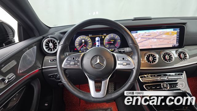 Mercedes-Benz CLS-Class 2020 — photo 19