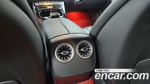 Mercedes-Benz CLS-Class 2020 — photo 31