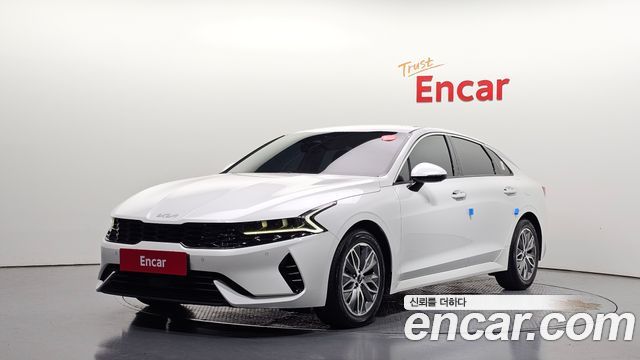 Kia K5 2023 — photo 1
