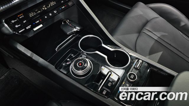 Kia K5 2023 — photo 9