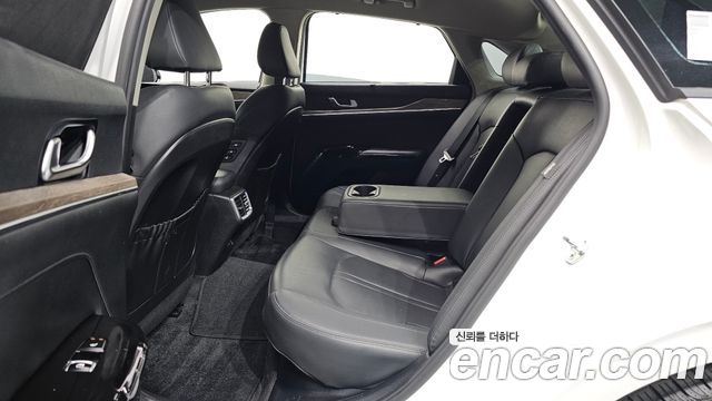 Kia K5 2023 — photo 11