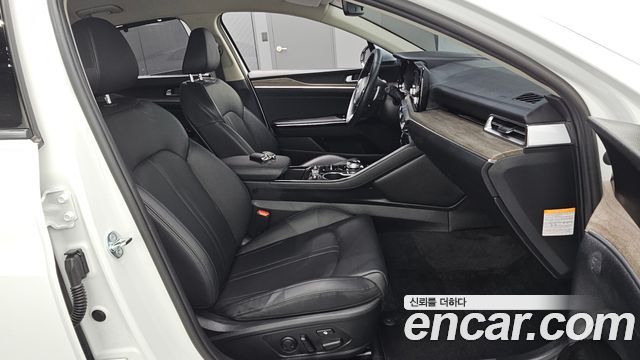 Kia K5 2023 — photo 12