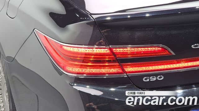 Genesis G90 2020 — photo 9