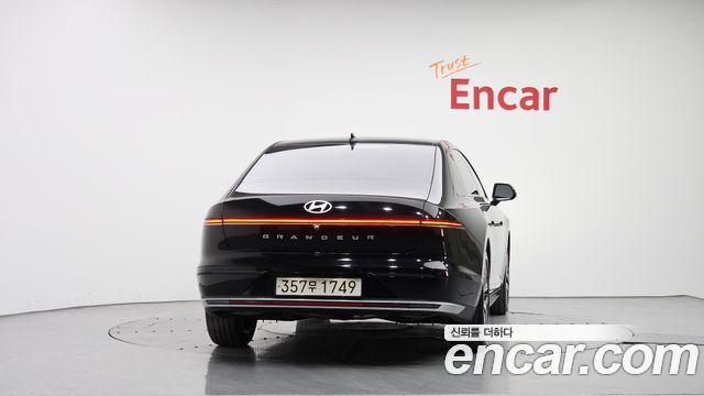 Hyundai Grandeur 2023 — photo 4
