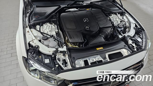 Mercedes-Benz E-Class 2024 — photo 6