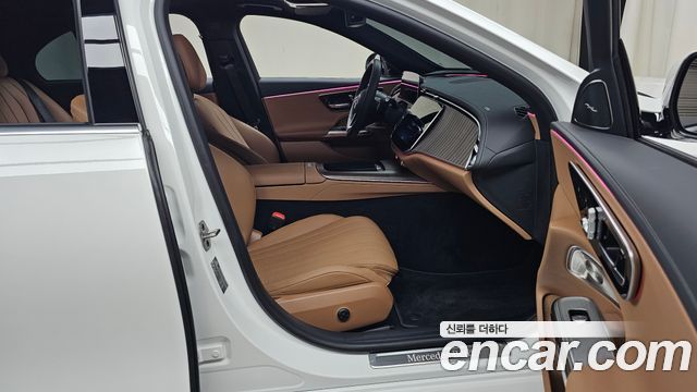 Mercedes-Benz E-Class 2024 — photo 16