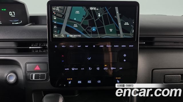 Hyundai Staria 2023 — photo 17
