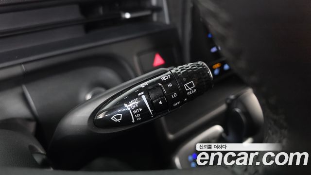 Hyundai Staria 2023 — photo 28