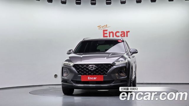 Hyundai Santafe 2019 — photo 3