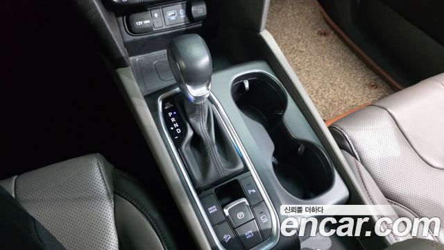 Hyundai Santafe 2019 — photo 9