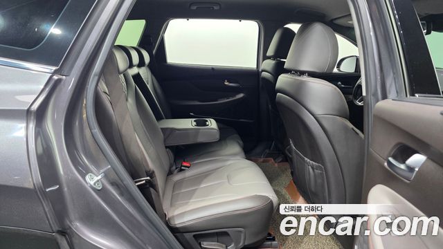 Hyundai Santafe 2019 — photo 12