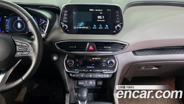 Hyundai Santafe 2019 — photo 14