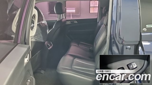 KG Mobility Rexton 2018 — photo 11